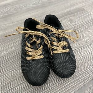 DSG Speed Viper Soccer cleats unisex Kids size 9